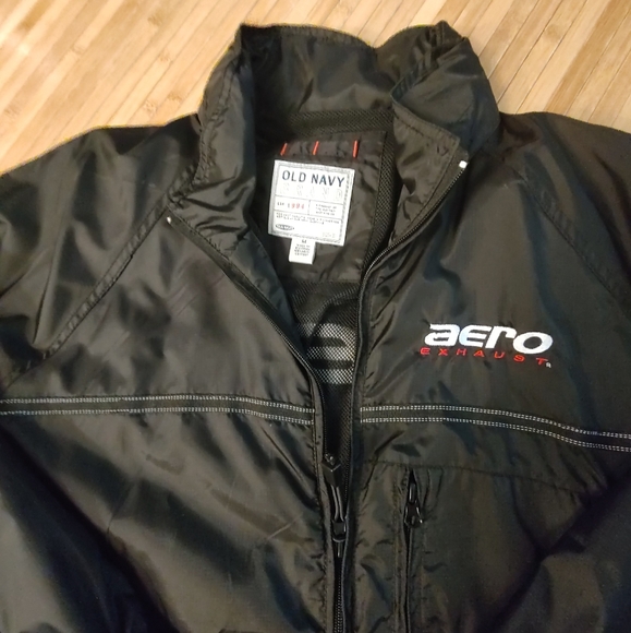 Old Navy windbreaker jacket. XL - Picture 13 of 13